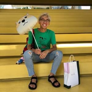 Meet your Posher, James